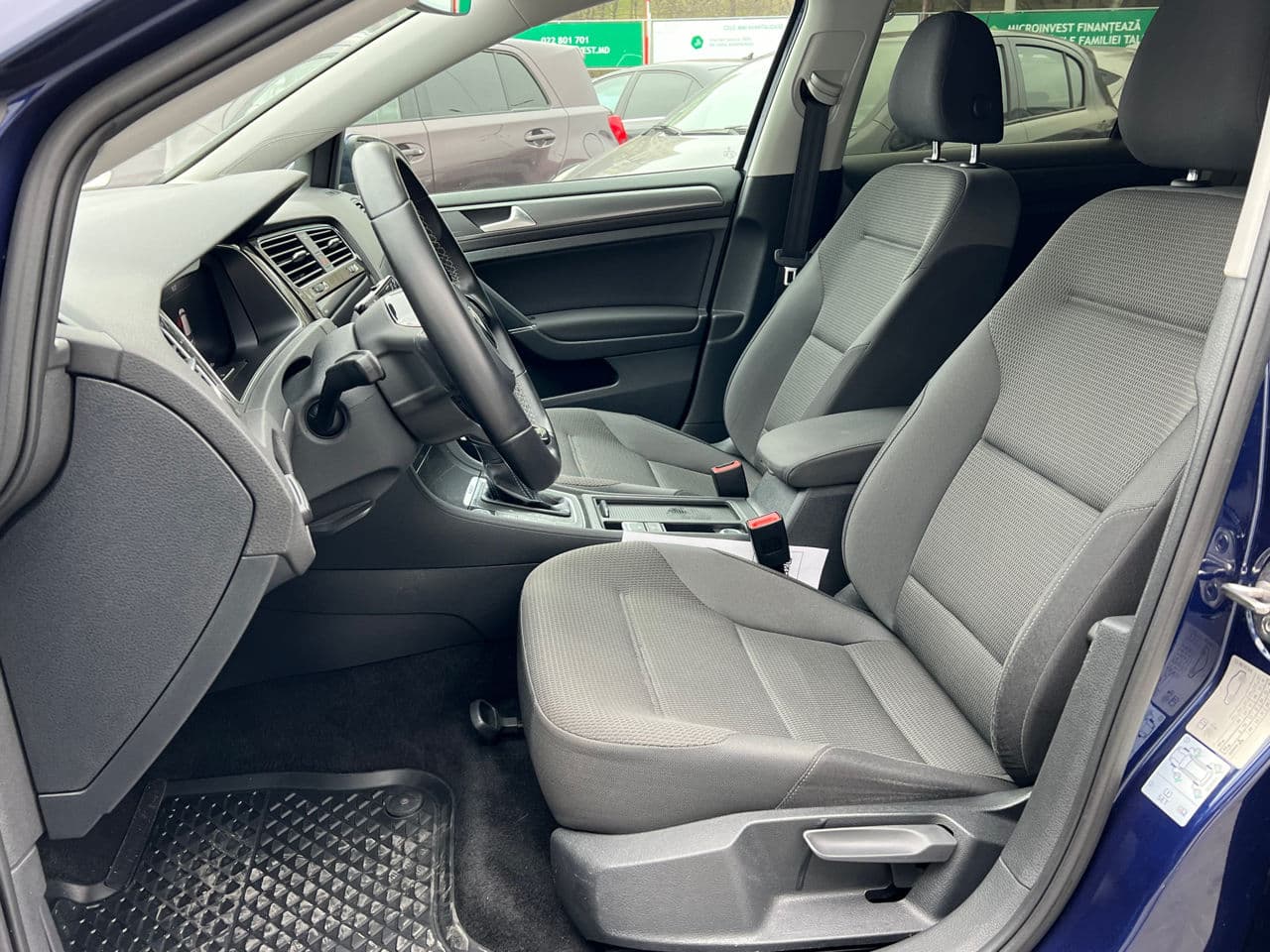 Volkswagen e-Golf 2020 — Миниатюра 5