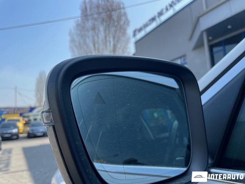 2019 BMW 520 — Miniatură 7