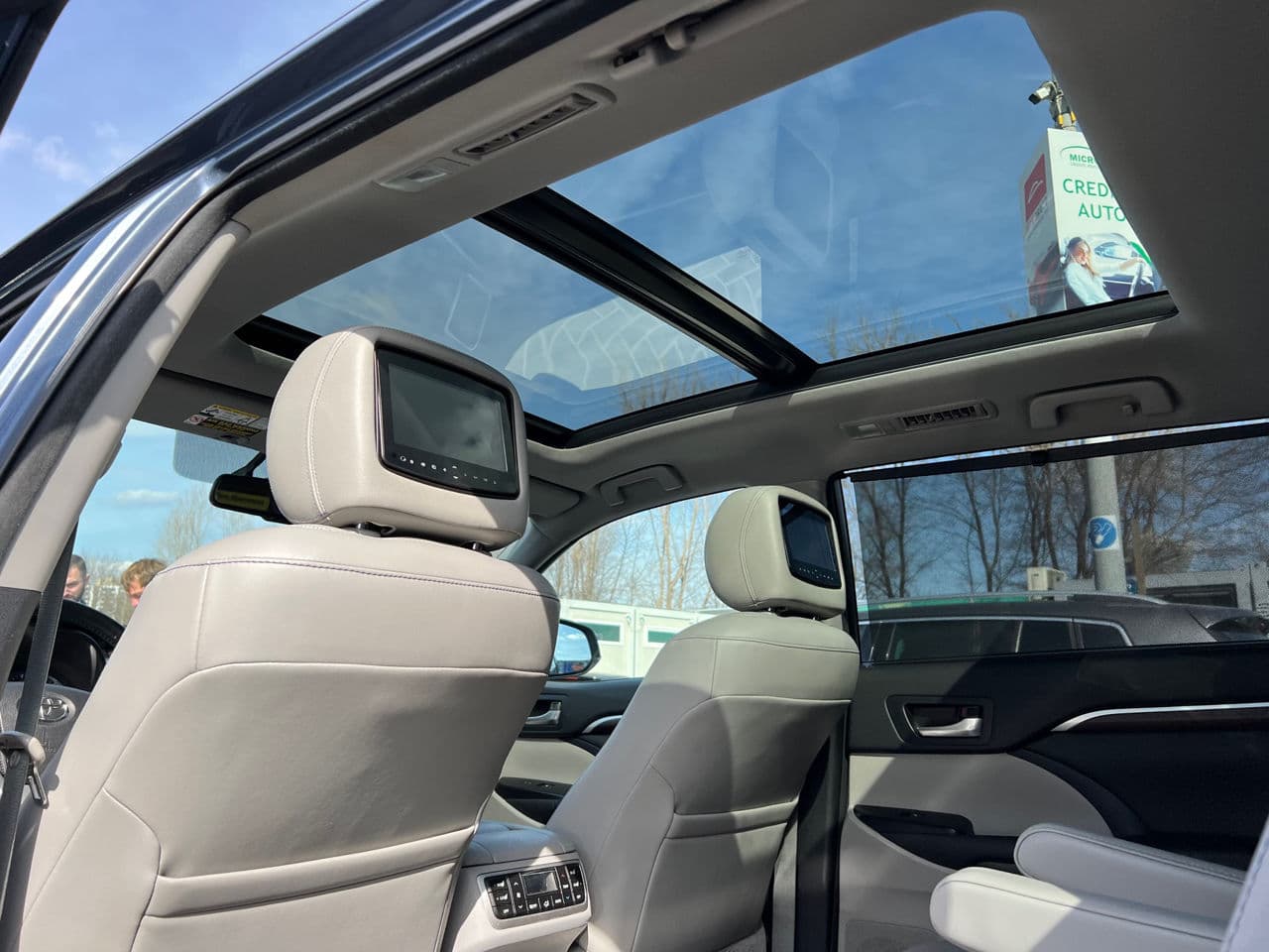Toyota Highlander 2014 — Миниатюра 18