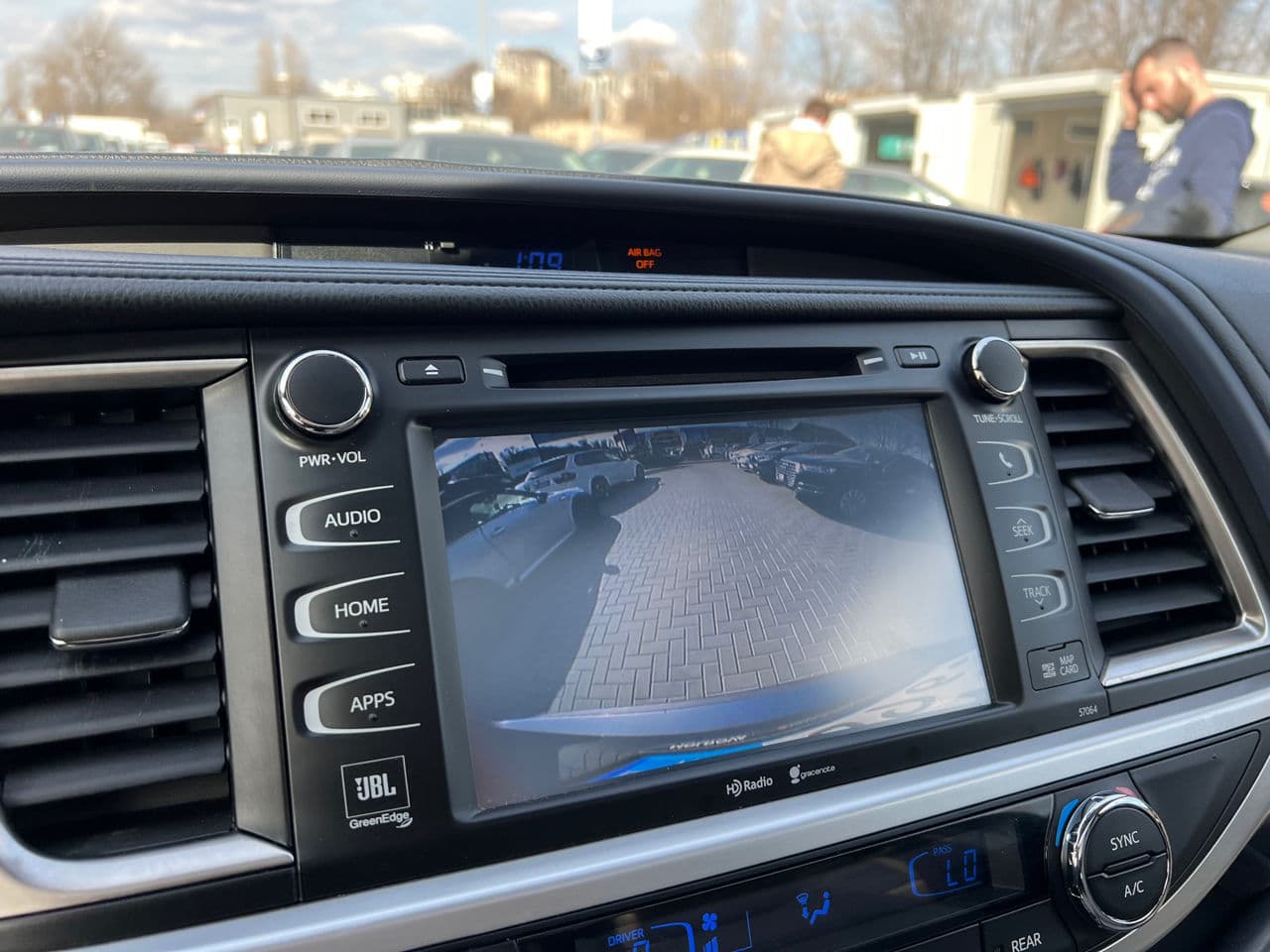 Toyota Highlander 2014 — Миниатюра 10