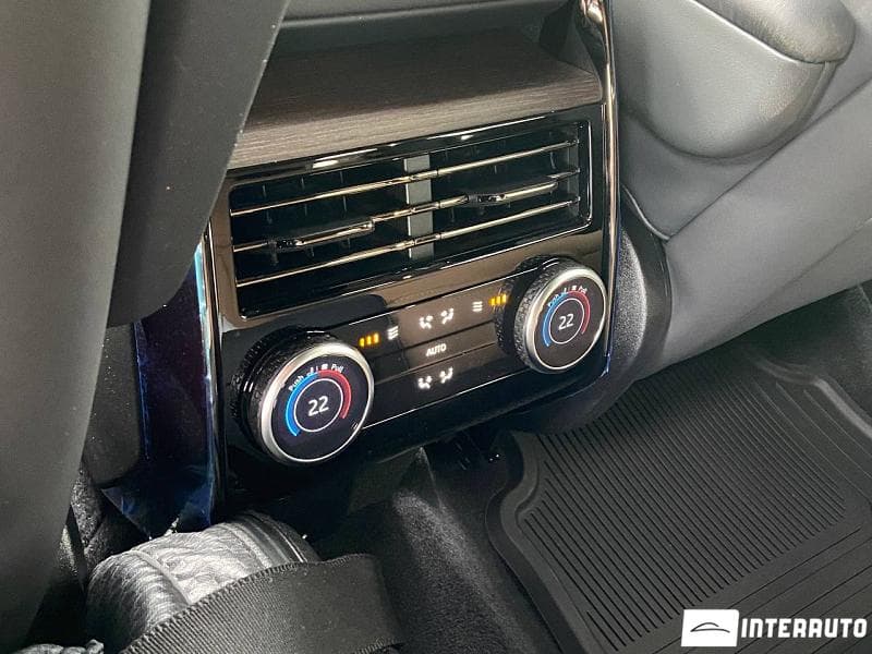 Land Rover Range Rover Sport 2023 — Миниатюра 22