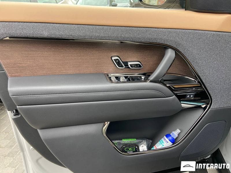Land Rover Range Rover Sport 2023 — Миниатюра 5