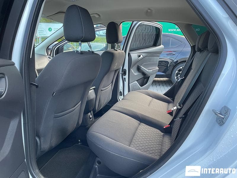 2013 Ford Focus — Miniatură 6