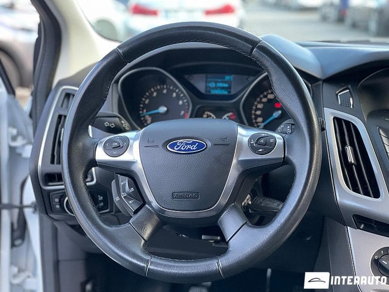 2013 Ford Focus — Miniatură 10