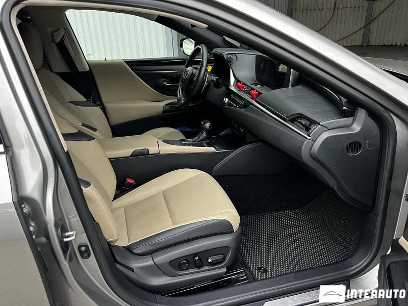 2021 Lexus ES 300h — Miniatură 5