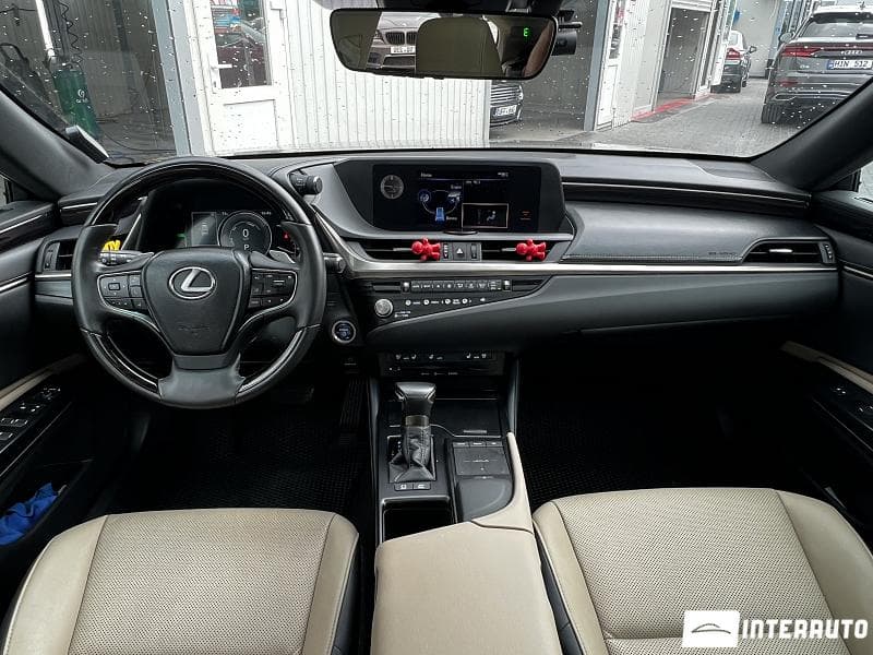 2021 Lexus ES 300h — Miniatură 8