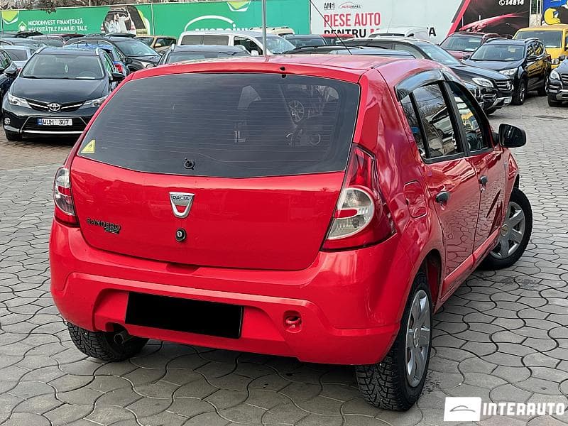 2010 Dacia Sandero — Miniatură 3