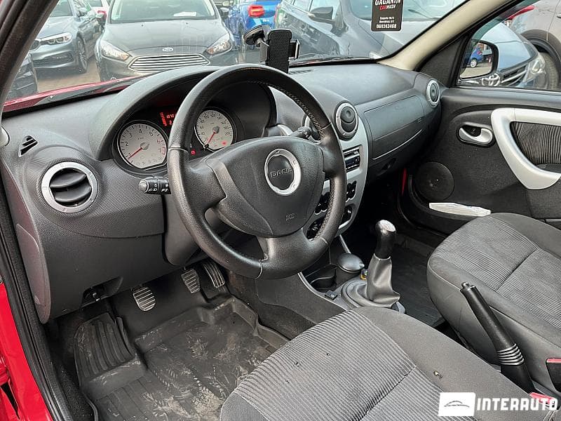 2010 Dacia Sandero — Miniatură 5