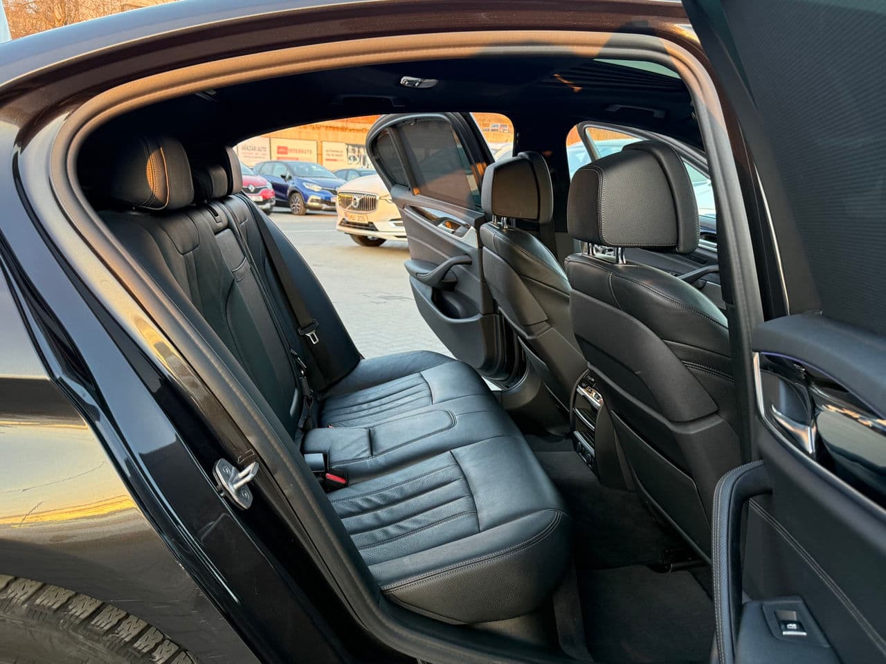 BMW 520 2018 — Миниатюра 14