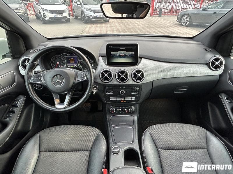 Mercedes B 250E 2015 — Миниатюра 8