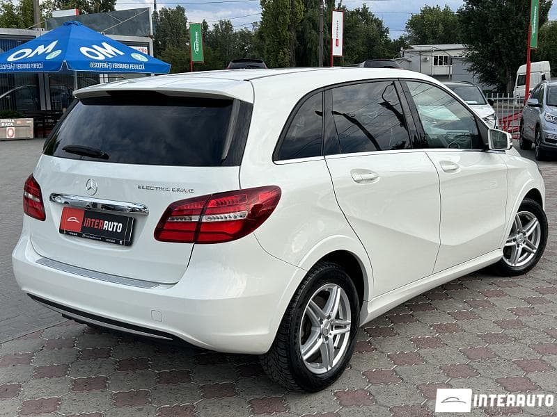 Mercedes B 250E 2015 — Миниатюра 3