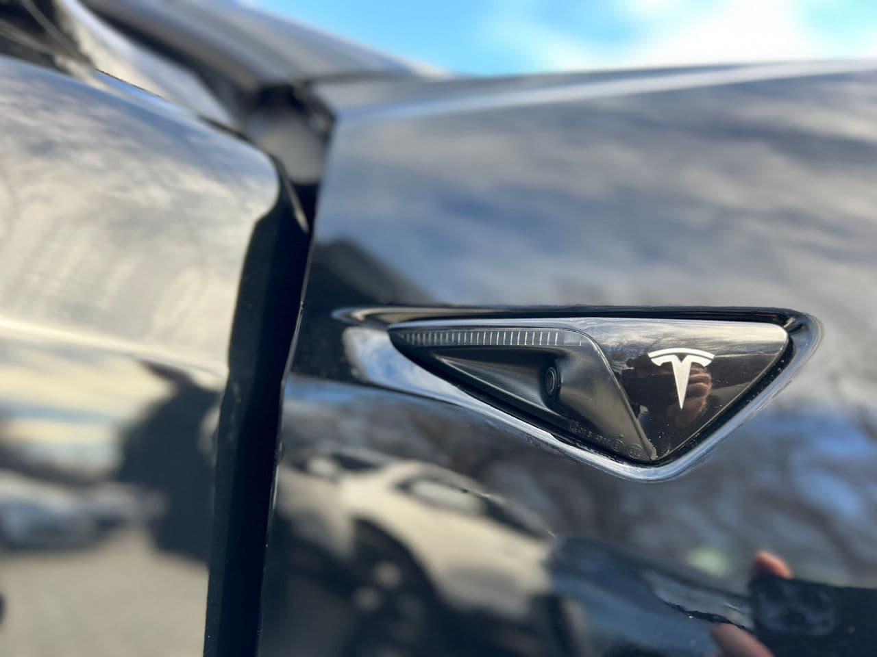 Tesla Model 3 2019 — Миниатюра 10