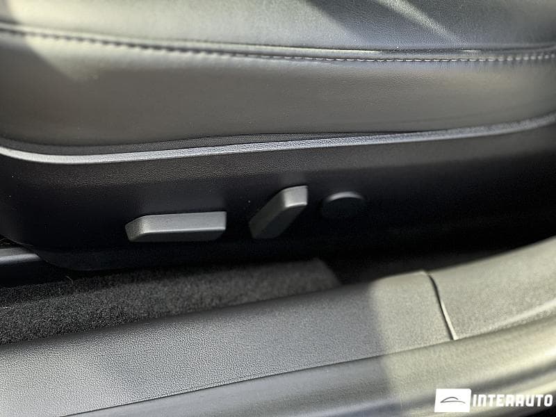 Tesla Model 3 2019 — Миниатюра 16
