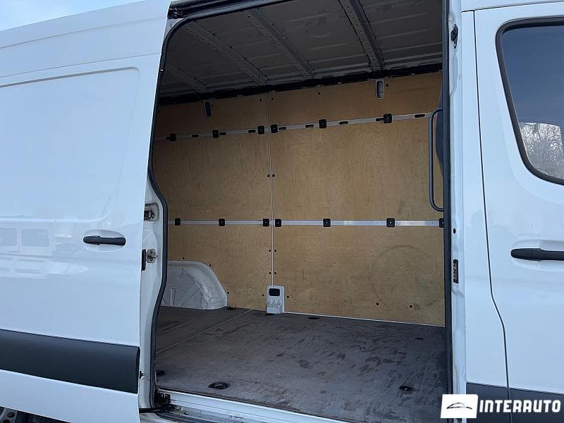 2018 Mercedes Sprinter — Miniatură 5