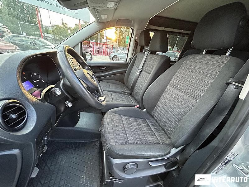 2015 Mercedes Vito — Miniatură 7