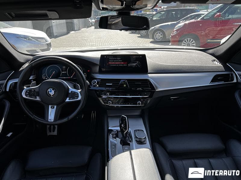 2019 BMW 530e — Miniatură 7