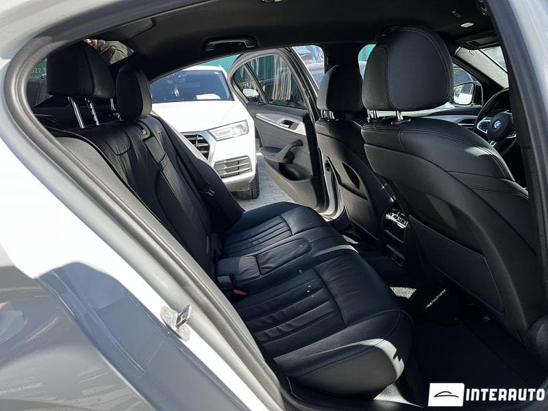 2019 BMW 530e — Miniatură 17