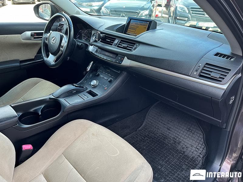 2011 Lexus CT 200h — Miniatură 15