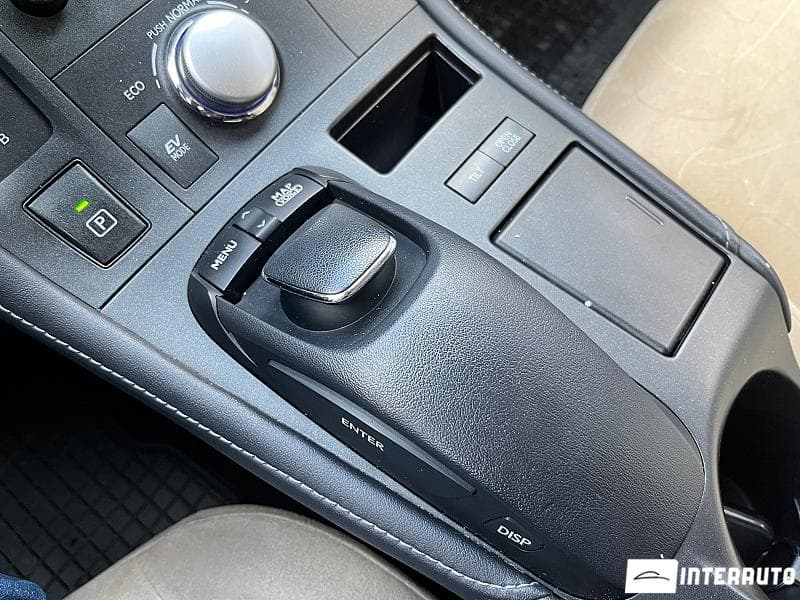 2011 Lexus CT 200h — Miniatură 13