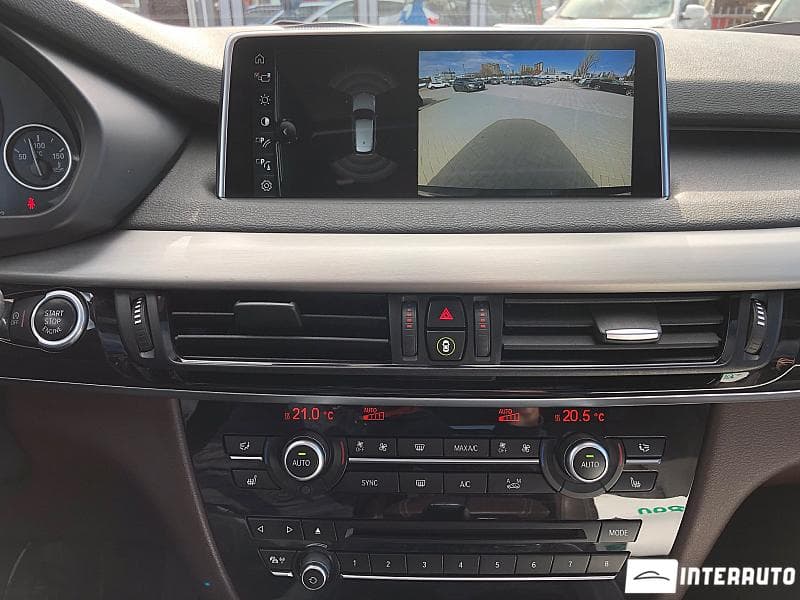 BMW X5 2.5D 2017 — Миниатюра 14