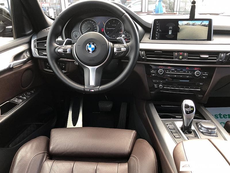 BMW X5 2.5D 2017 — Миниатюра 11