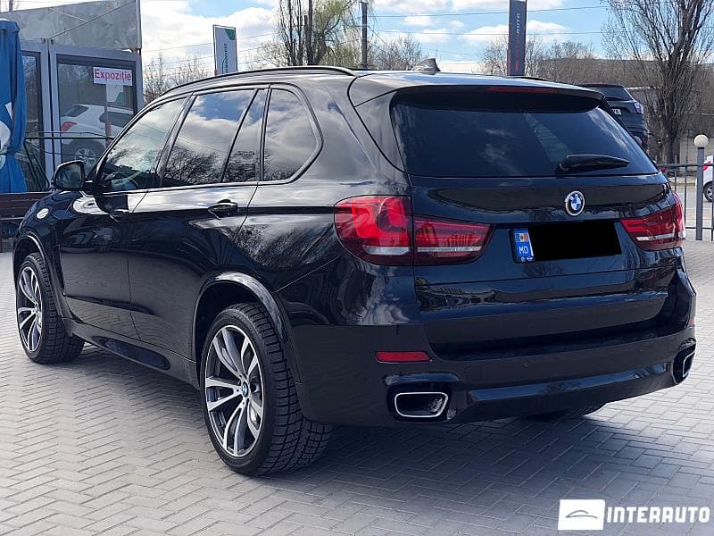BMW X5 2.5D 2017 — Миниатюра 6