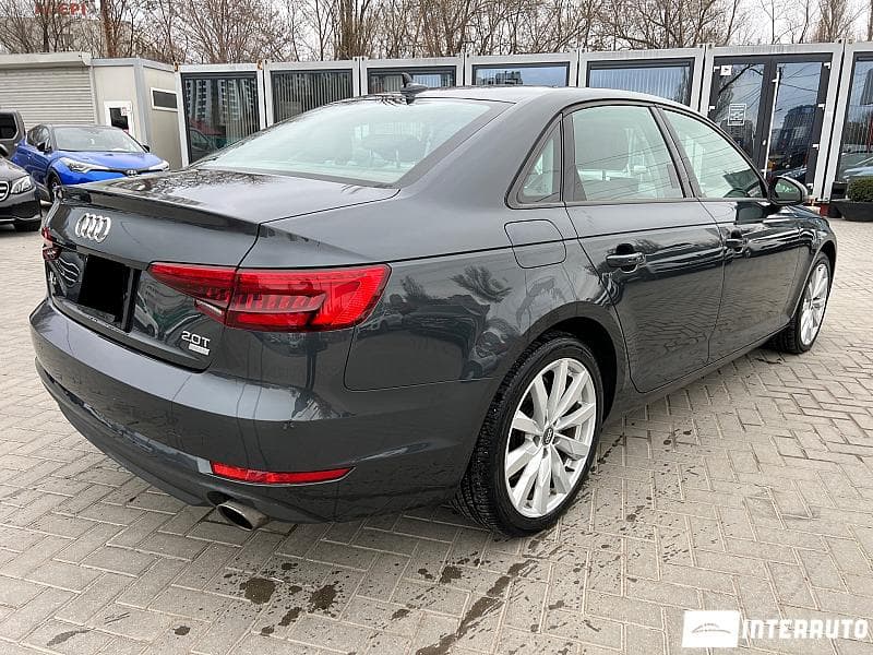 2017 Audi A4 — Miniatură 3