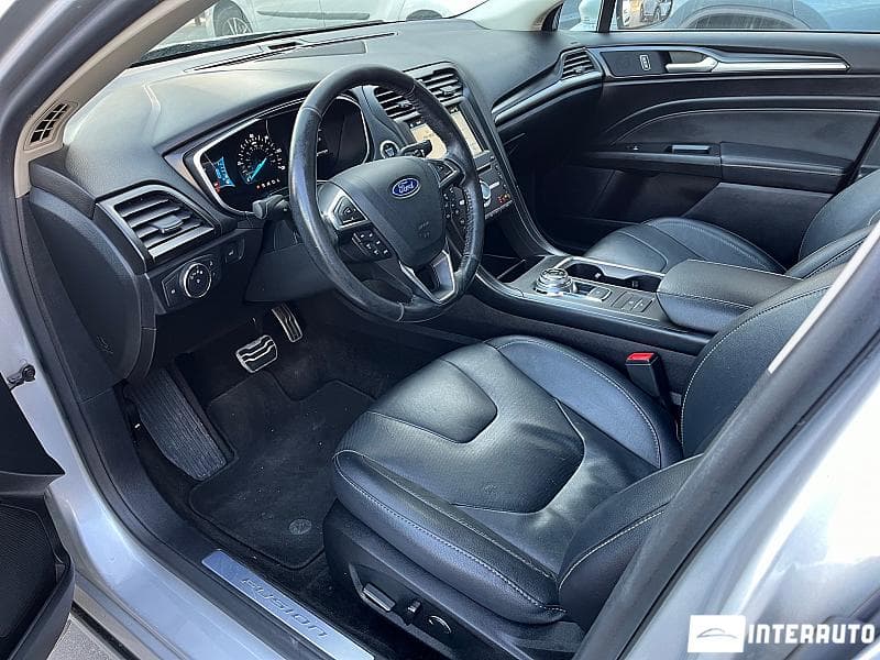2018 Ford Fusion — Miniatură 7