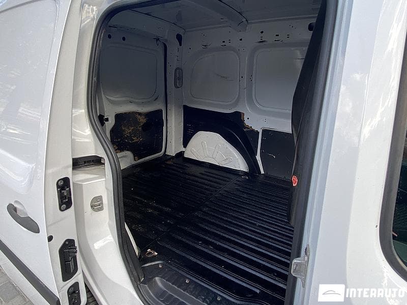 2013 Renault Kangoo — Miniatură 16