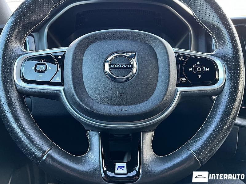 2018 Volvo XC 60 — Miniatură 9