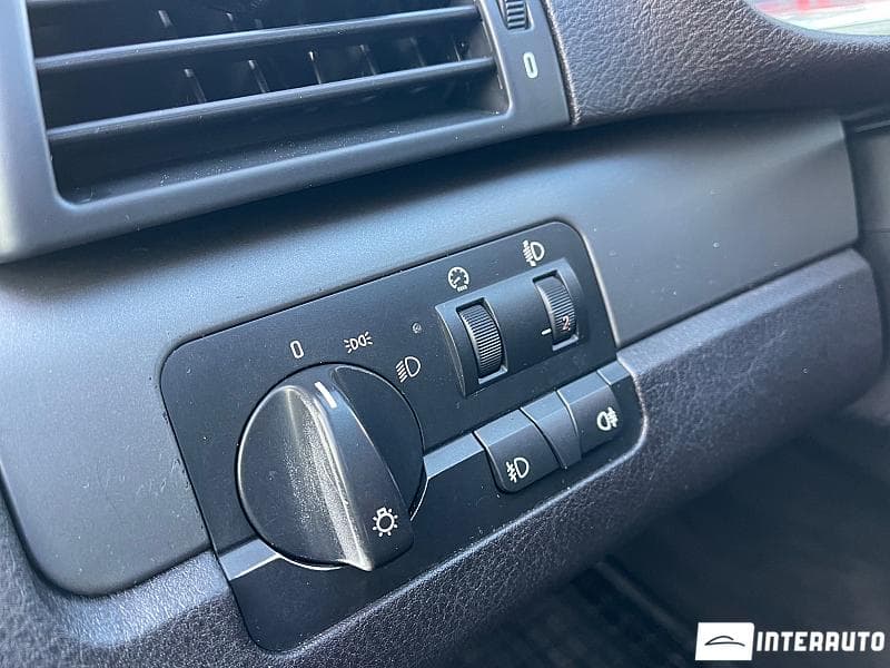 2004 BMW 320 — Miniatură 12