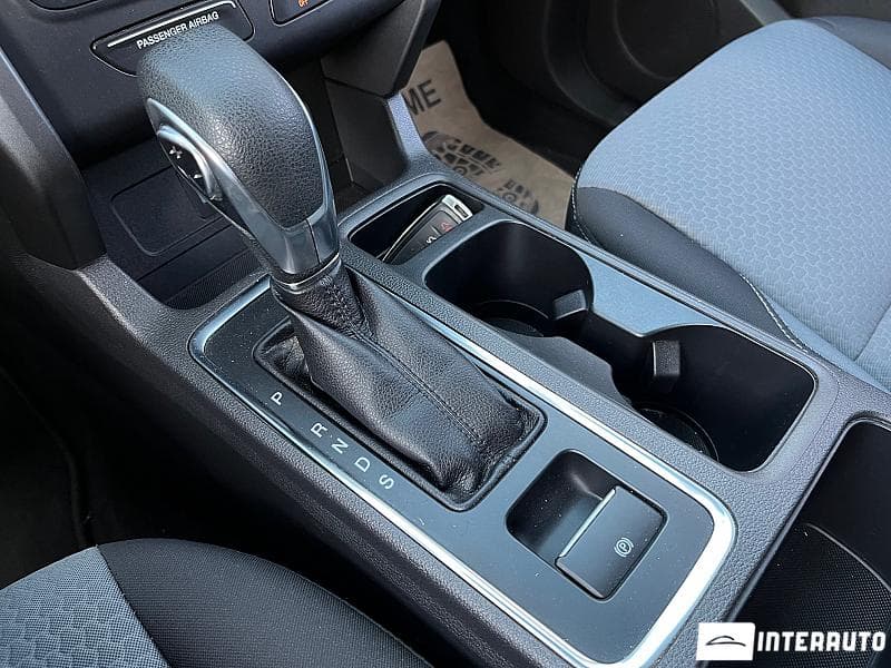 2018 Ford Escape — Miniatură 11