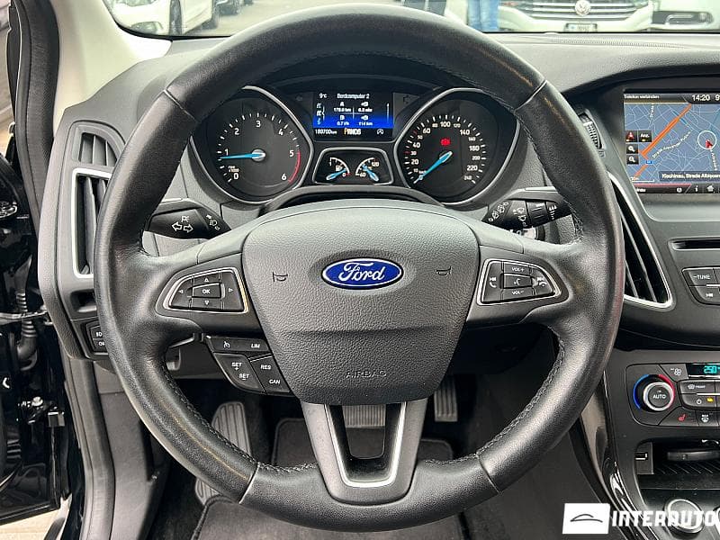2016 Ford Focus — Miniatură 9