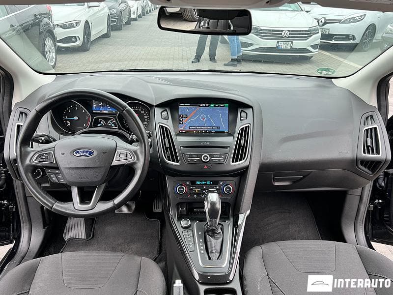 2016 Ford Focus — Miniatură 8