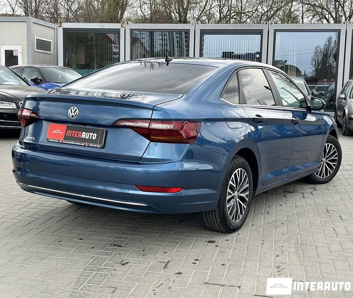 2019 Volkswagen Jetta — Miniatură 3