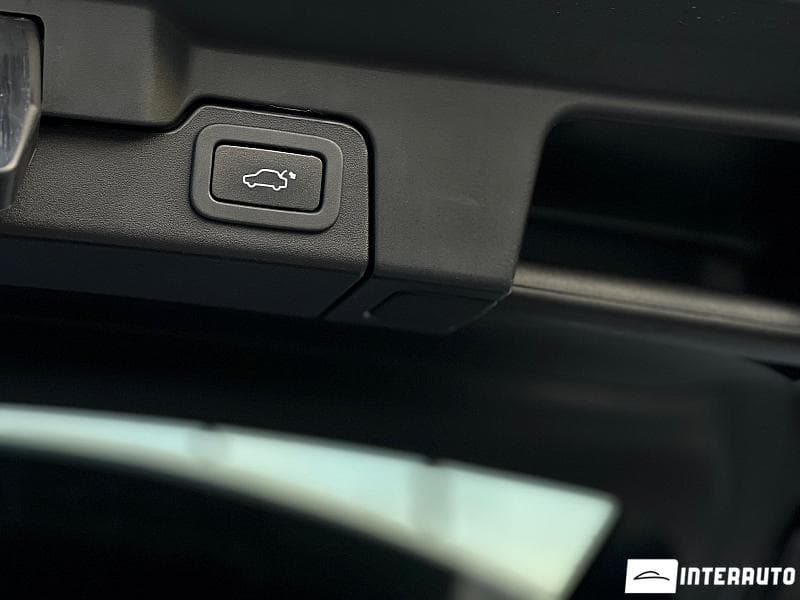 2015 Land Rover Range Rover Evoque — Miniatură 18