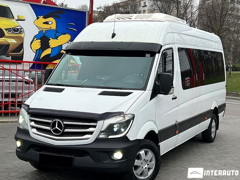 2014 Mercedes Sprinter — Miniatură 2