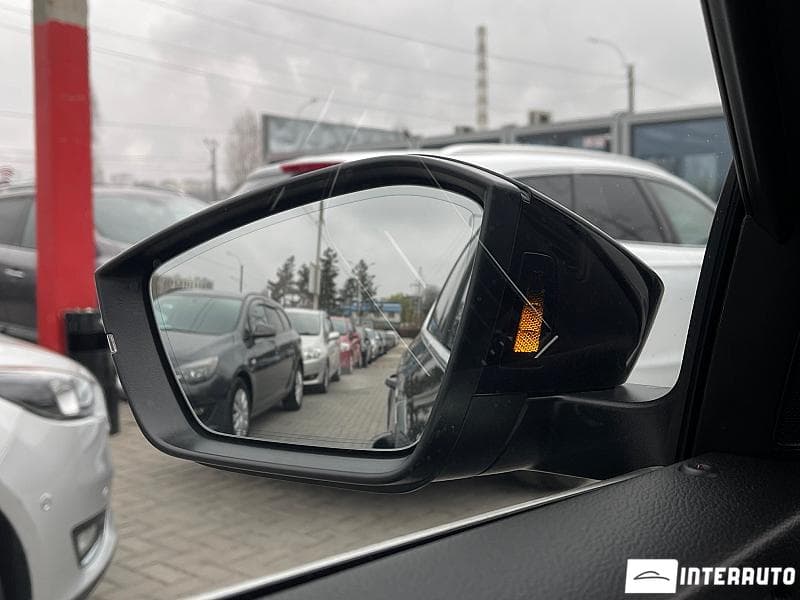 2019 Skoda Superb — Miniatură 5