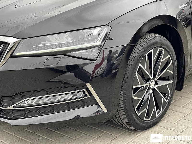 2019 Skoda Superb — Miniatură 36