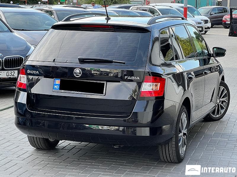 2017 Skoda Fabia — Miniatură 2