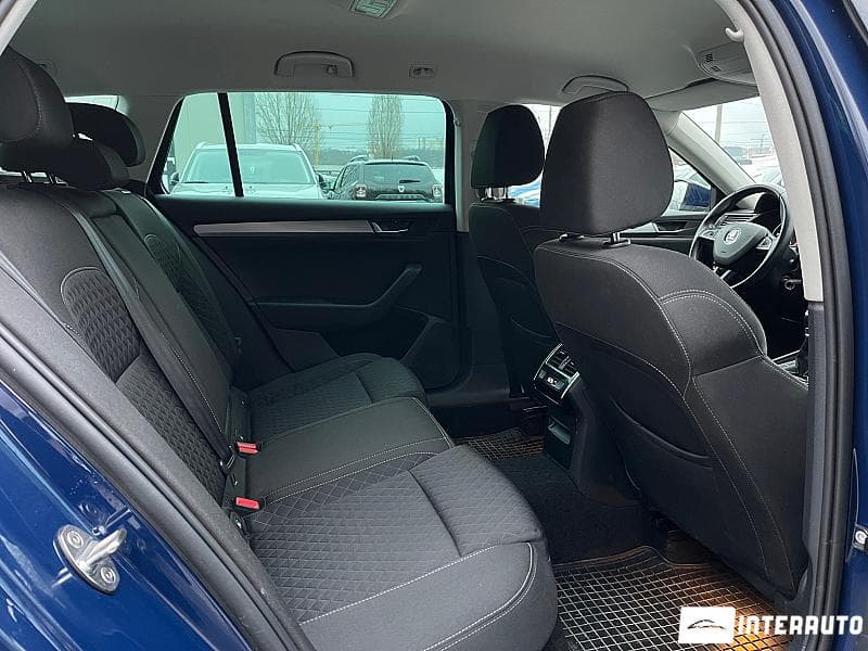 2016 Skoda Superb — Miniatură 22