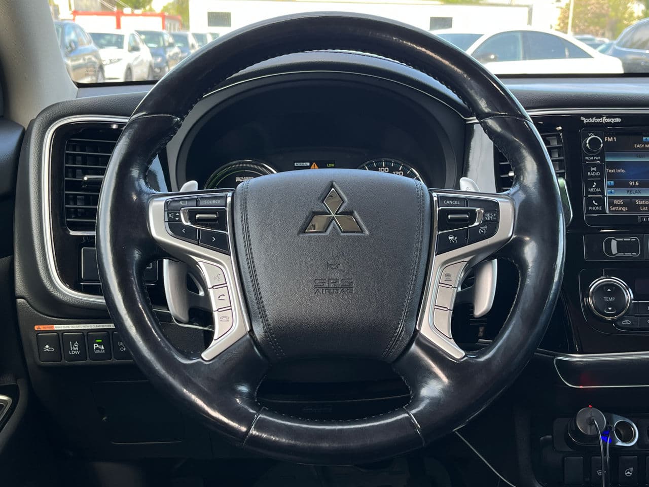 Mitsubishi Outlander 2016 — Миниатюра 12
