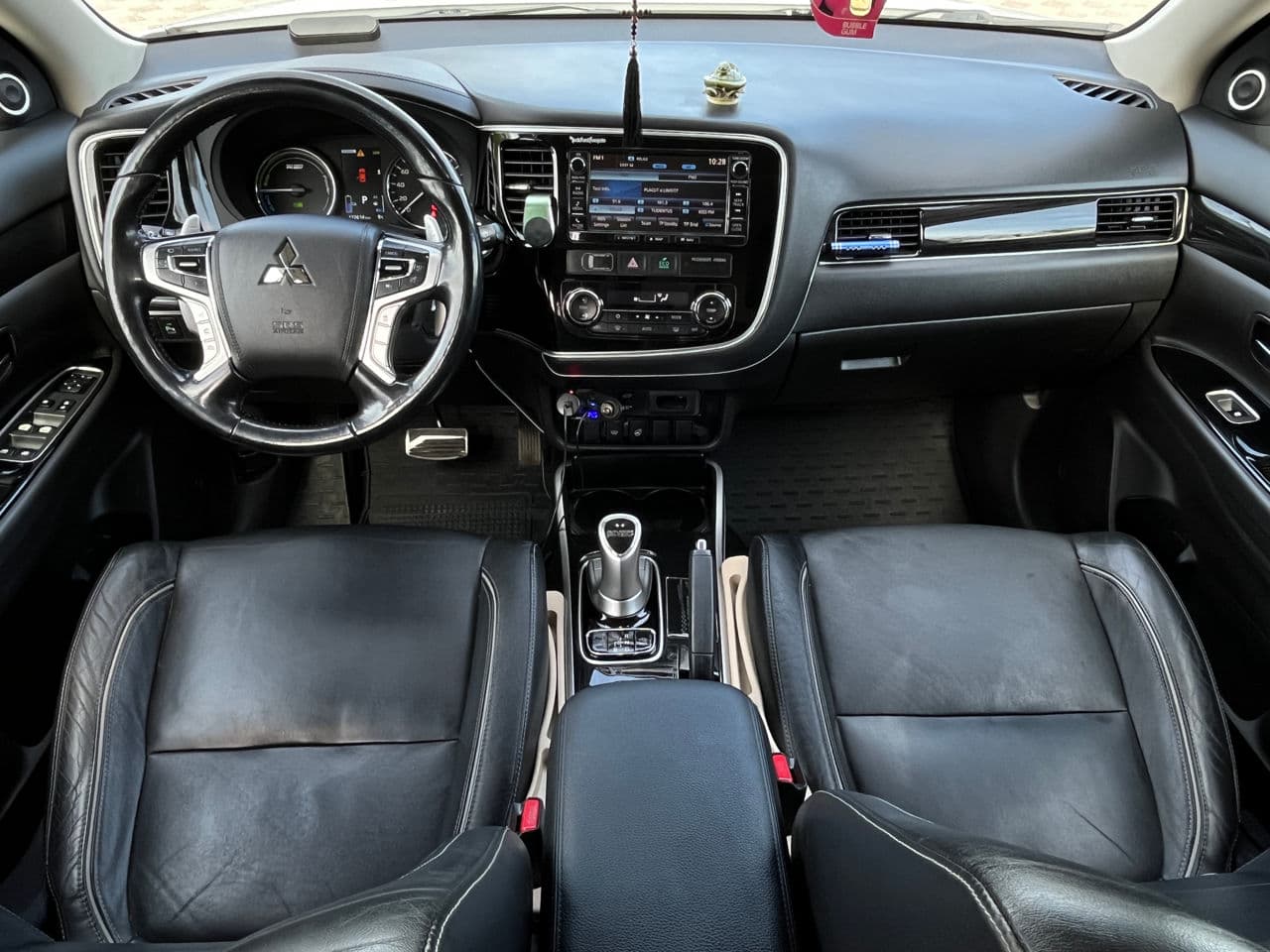 Mitsubishi Outlander 2016 — Миниатюра 8