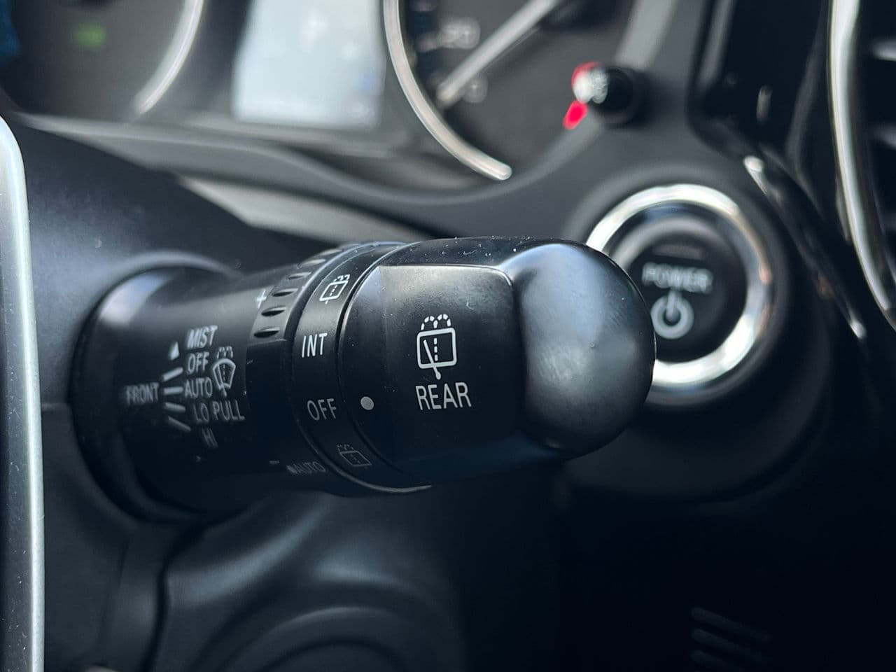 Mitsubishi Outlander 2016 — Миниатюра 10