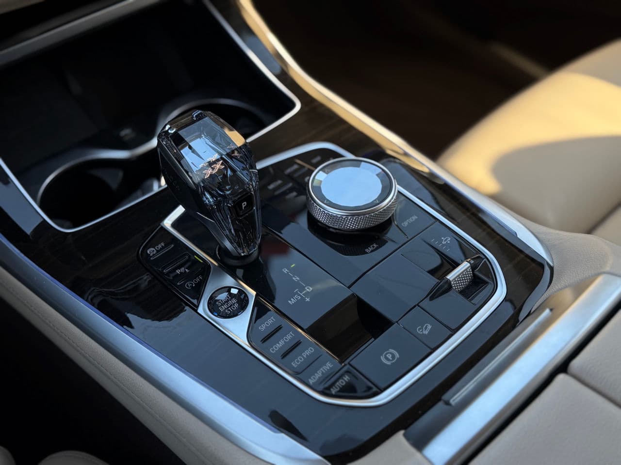 BMW X7 4.0i 2019 — Миниатюра 19