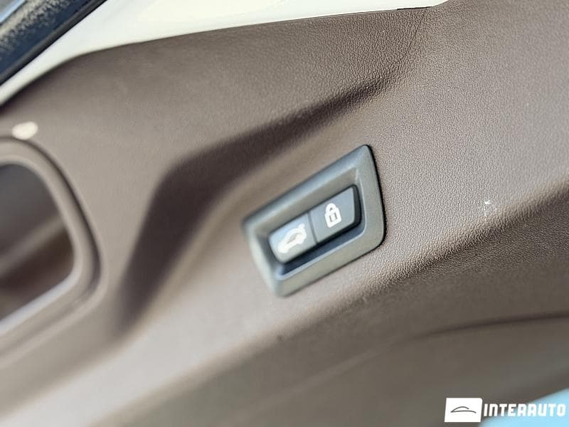 BMW X7 4.0i 2019 — Миниатюра 7