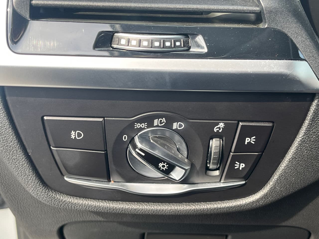 2018 BMW X3 3.0i — Miniatură 14