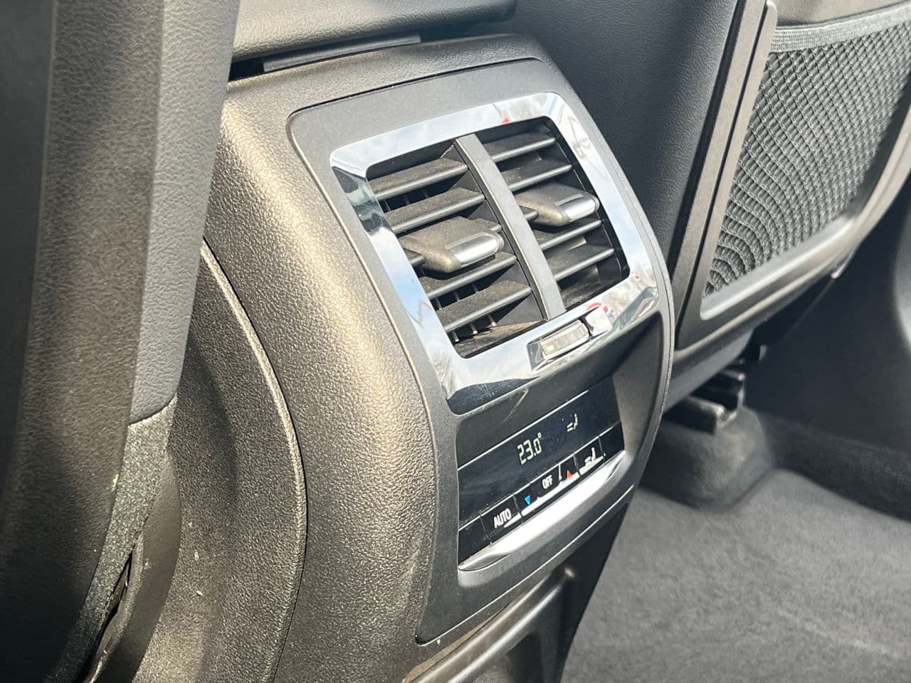 2018 BMW X3 3.0i — Miniatură 13