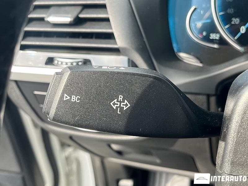 2018 BMW X3 3.0i — Miniatură 18