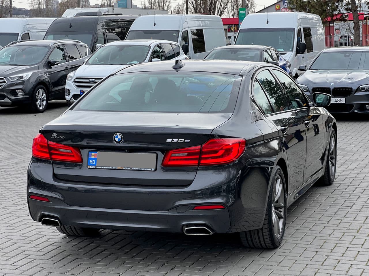 BMW 530e 2018 — Миниатюра 2